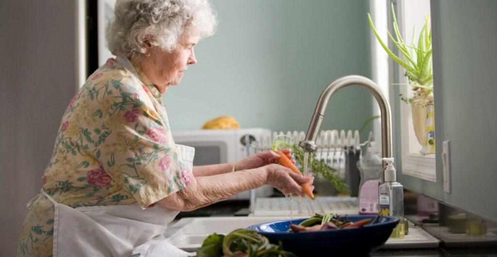 uk-pensioner-news-electricity-energy-EON